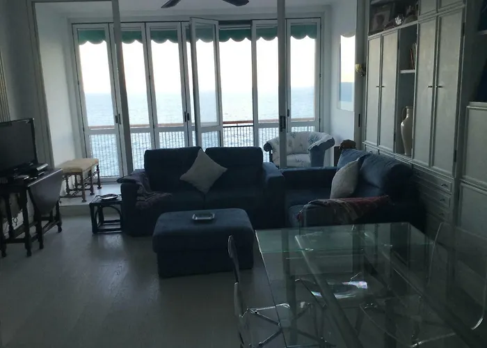 Casa de Férias Marina Capo Pino Sanremo